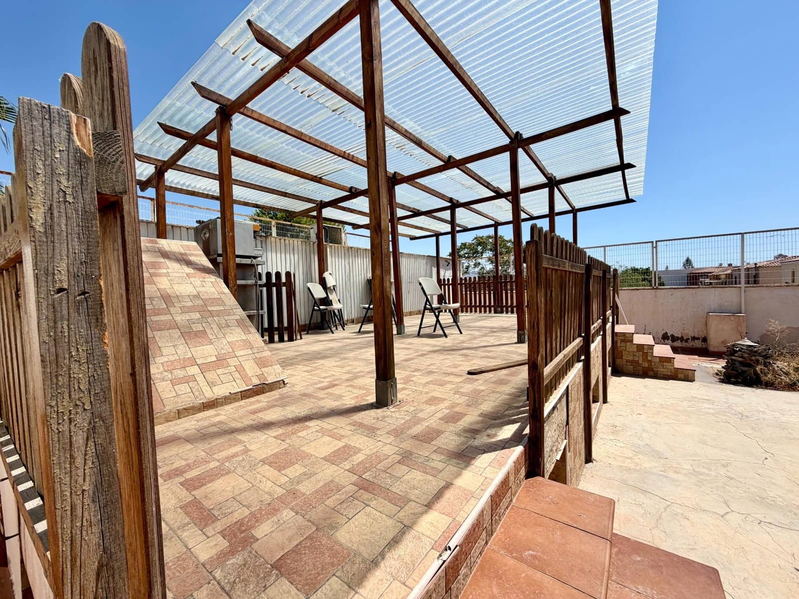 5 sovrum Villa till salu i Huercal de Almeria med garage - 320 000 € (Ref: 9949935)