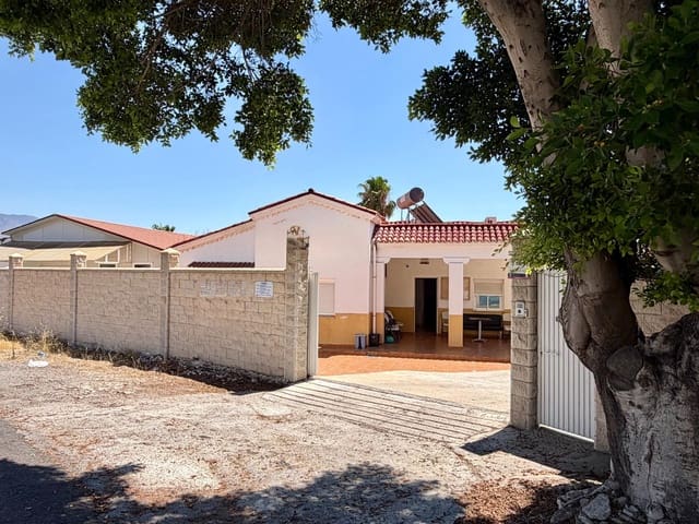 5 sovrum Villa till salu i Huércal de Almería med garage - 320 000 € (Ref: 9949935)