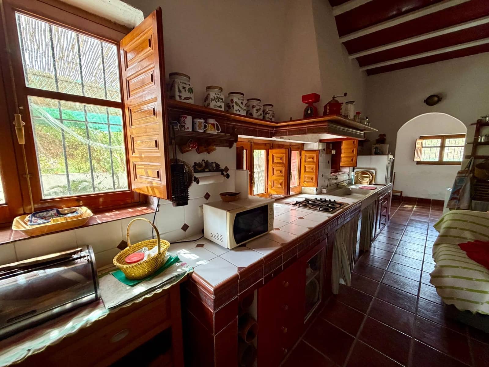 4 sypialnia Finka/Dom wiejski na sprzedaż w Gador z basenem - 595 000 € (Ref: 9966743)