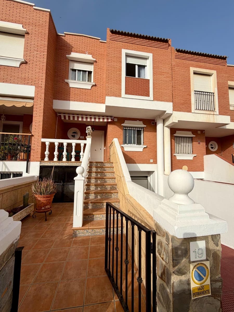 4 soverom Rekkehus til salgs i Huercal de Almeria - € 310 000 (Ref: 9966744)