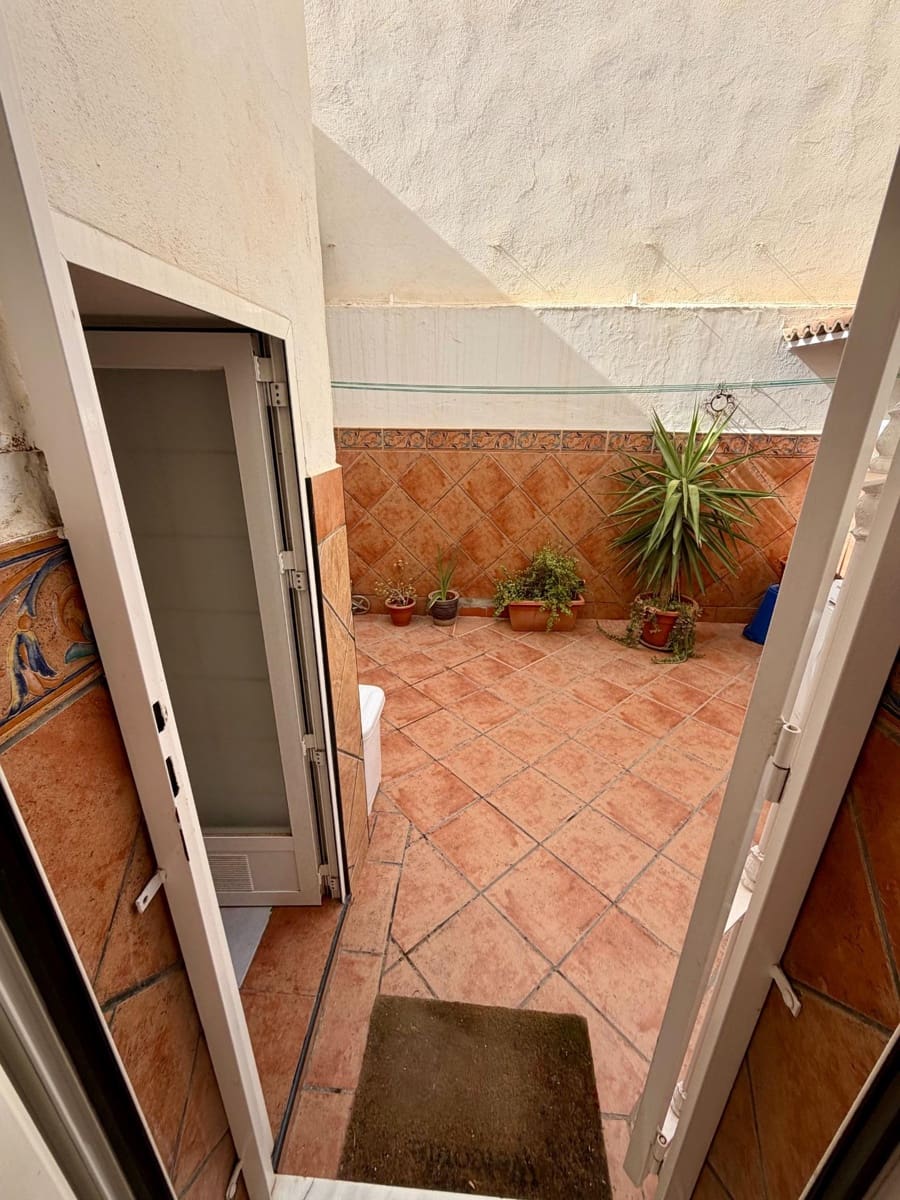 4 bedroom Terraced Villa for sale in Almeria city - € 249,000 (Ref: 9973449)