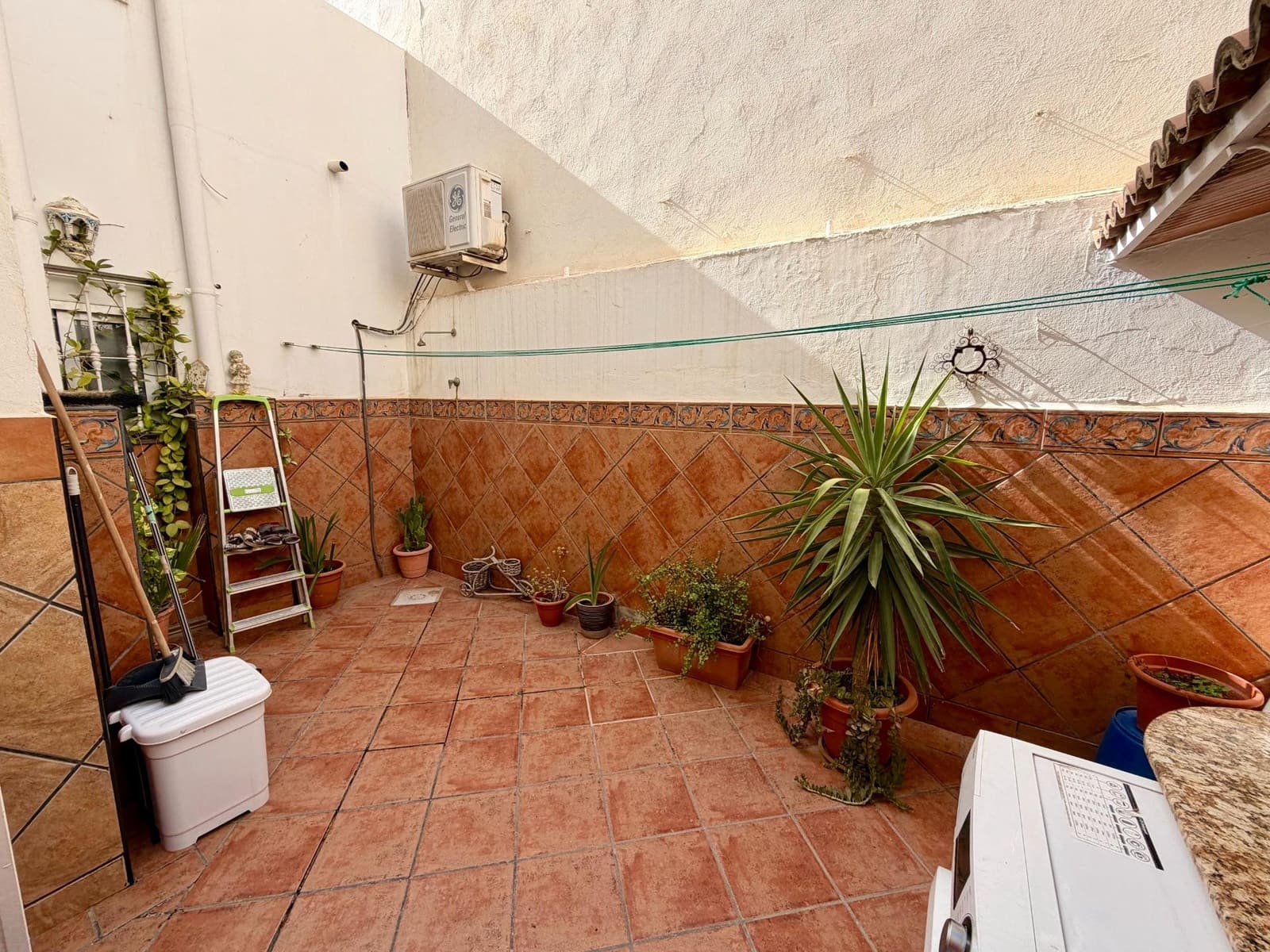 4 bedroom Terraced Villa for sale in Almeria city - € 249,000 (Ref: 9973449)