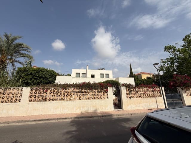 8 soverom Villa til salgs i Vera - € 399 900 (Ref: 9977436)