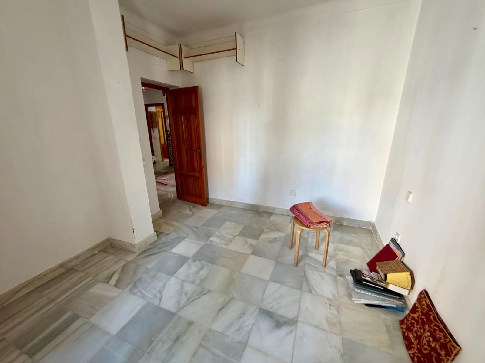 8 bedroom Villa for sale in Vera - € 399,900 (Ref: 9977436)