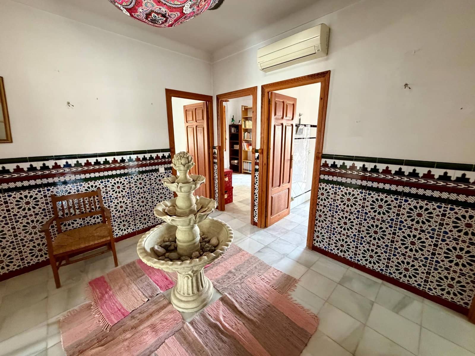 8 bedroom Villa for sale in Vera - € 399,900 (Ref: 9977436)