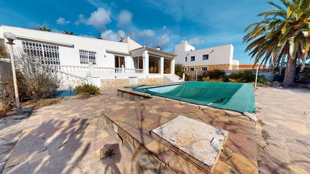 3 soveværelse Villa til salg i El Campello med swimmingpool garage - € 450.000 (Ref: 8806760)