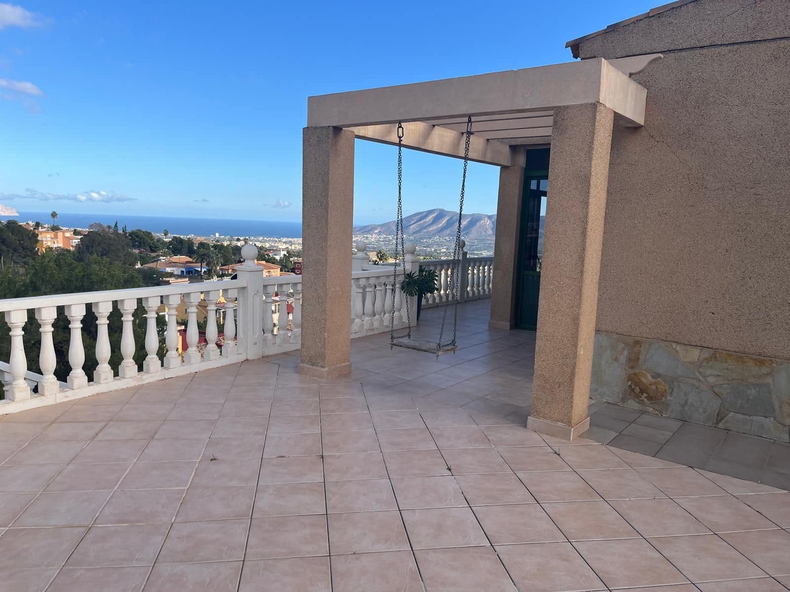 3 soverom Villa til salgs i La Nucia med svømmebasseng garasje - € 460 000 (Ref: 8806792)