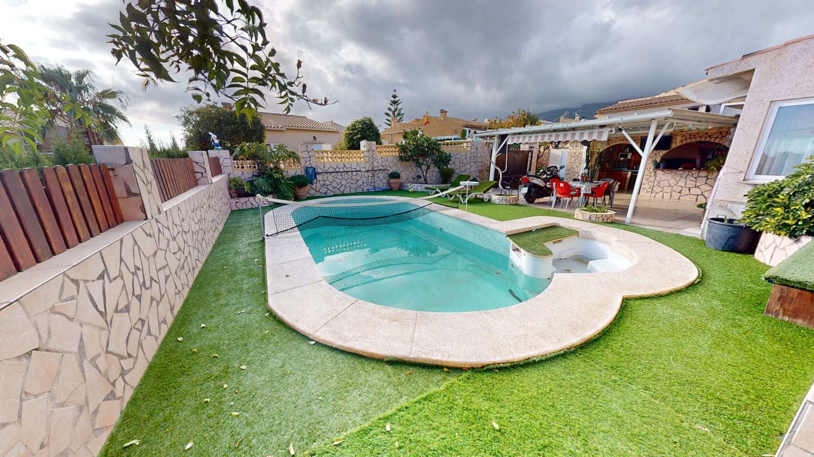 3 soverom Villa til salgs i La Nucia med svømmebasseng garasje - € 460 000 (Ref: 8806792)