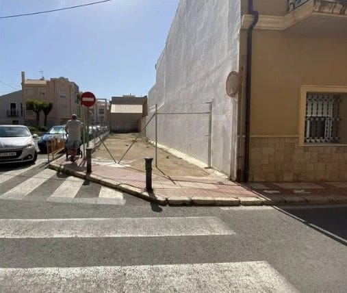 Building Plot for sale in El Campello - € 105,000 (Ref: 8806842)