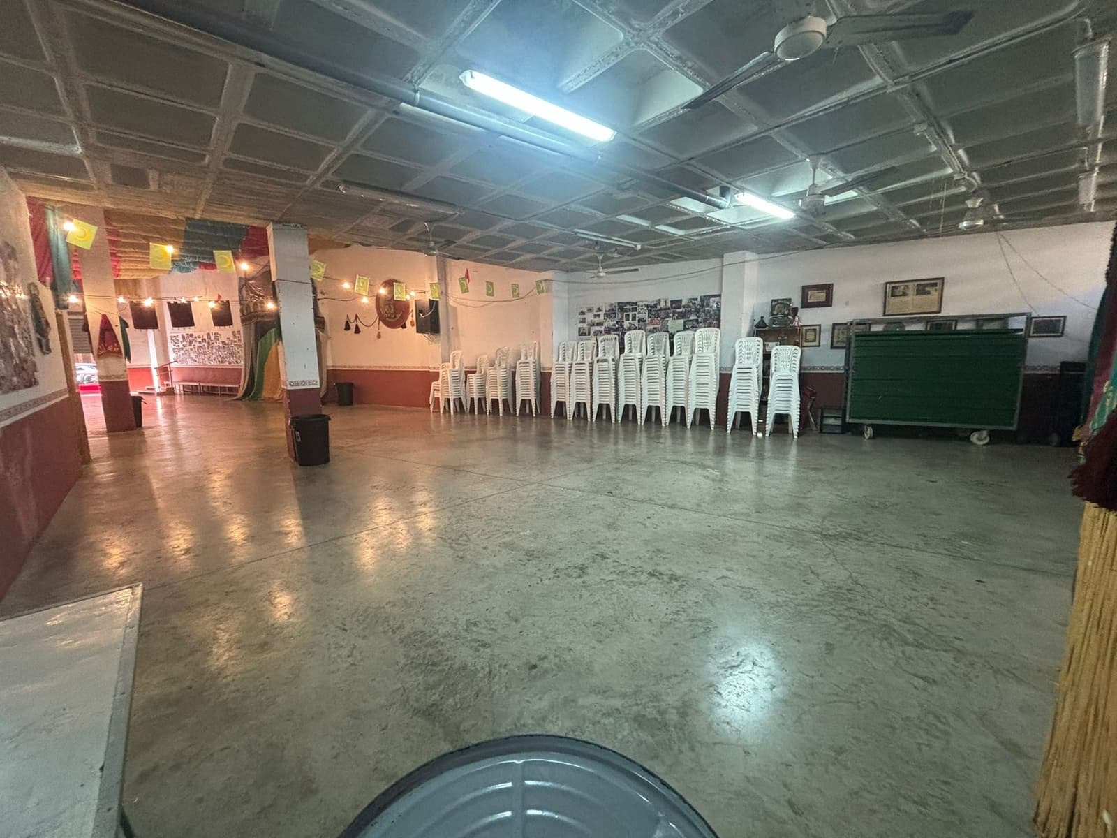 Erhverv til salg i El Campello - € 160.000 (Ref: 8806866)