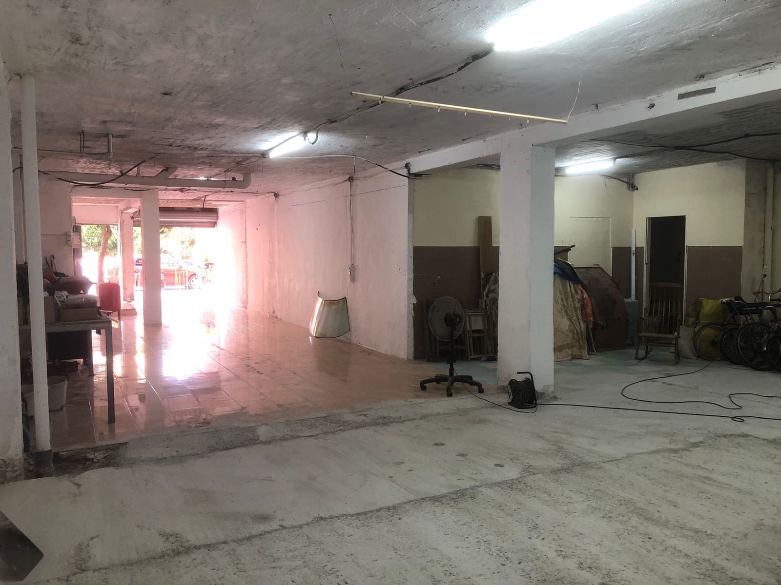 Erhverv til salg i El Campello - € 85.000 (Ref: 8806870)