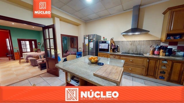 Chalet de 4 habitaciones en San Juan de Alicante / Sant Joan d'Alacant en venta - 256.000 € (Ref: 8904831)