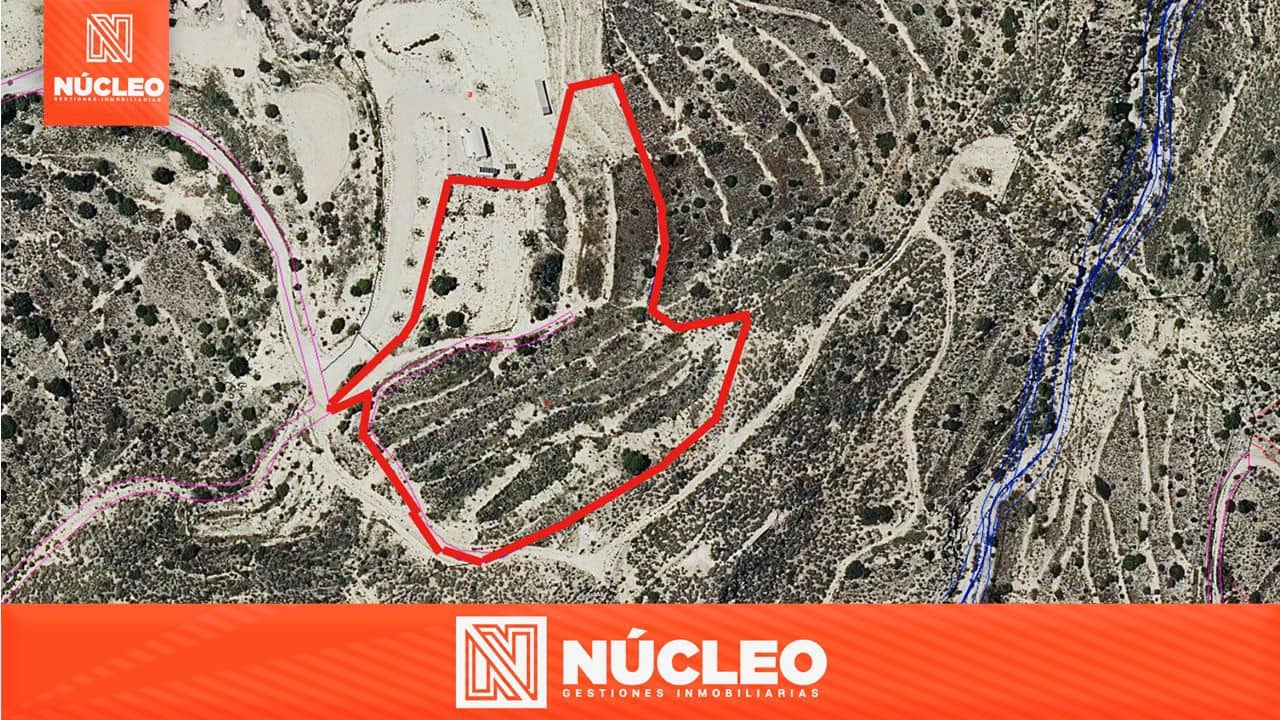 Ubebygd land til salgs i Busot - € 51 000 (Ref: 9031095)