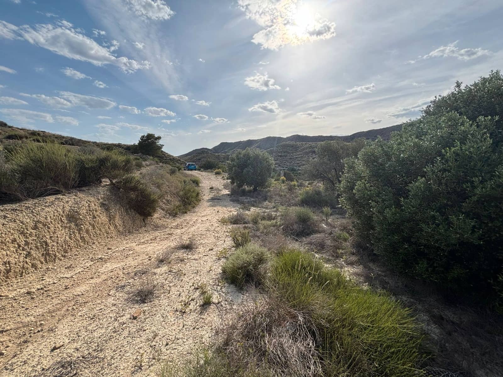 Ubebygd land til salgs i Busot - € 51 000 (Ref: 9031095)