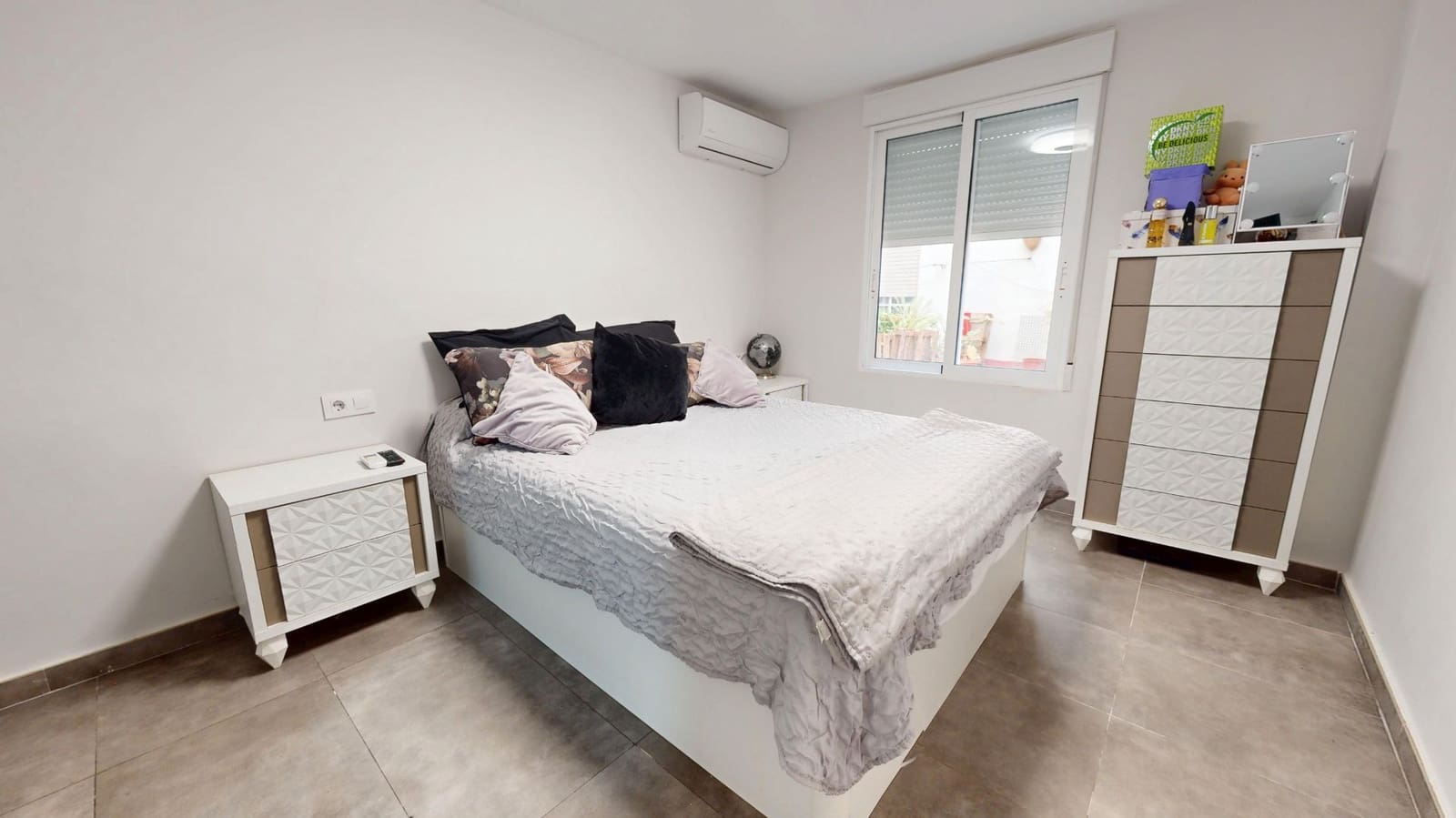 3 soveværelse Lejlighed til salg i San Juan de Alicante / Sant Joan d'Alacant - € 259.900 (Ref: 9094511)