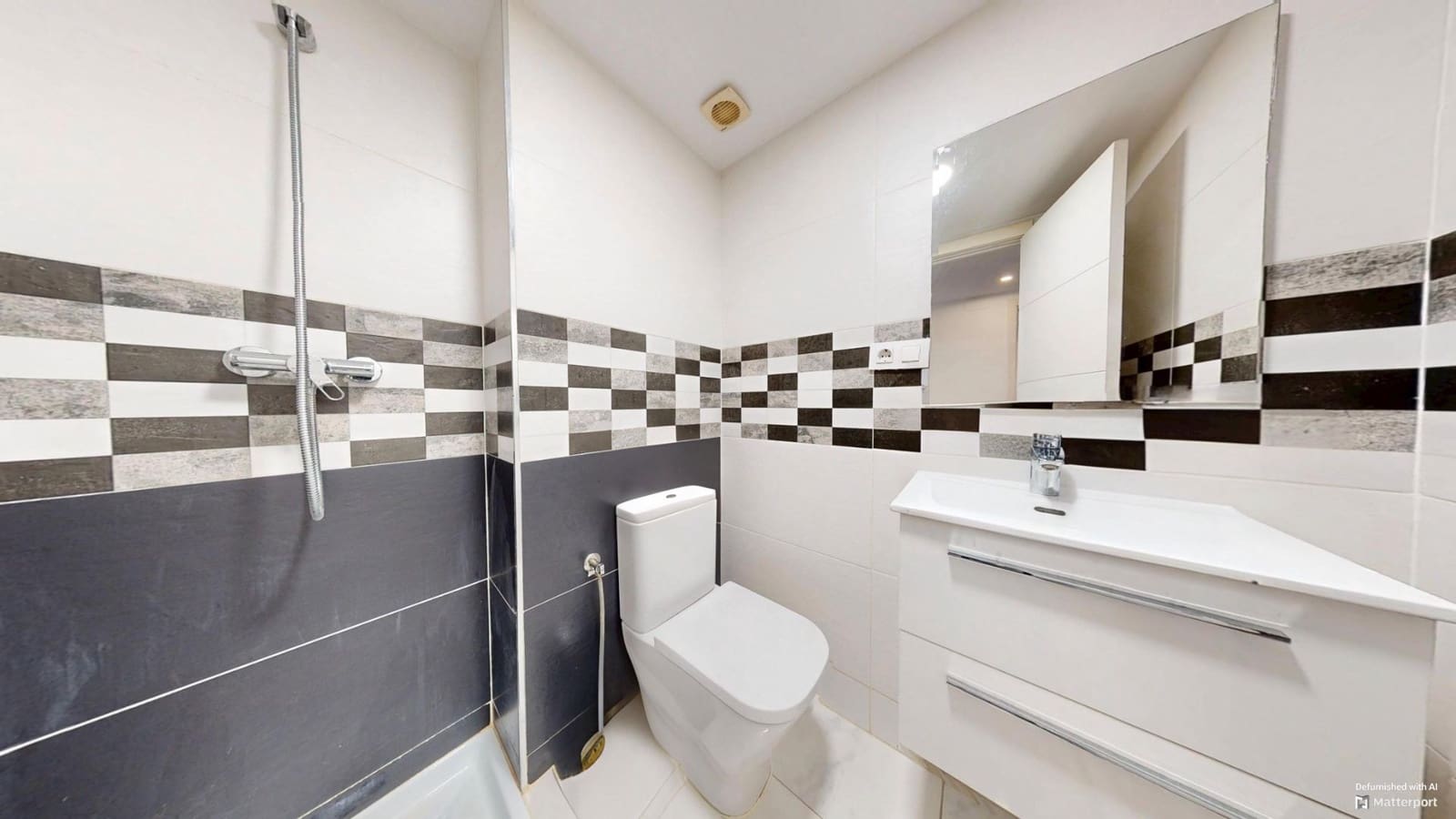 3 soveværelse Lejlighed til salg i San Juan de Alicante / Sant Joan d'Alacant - € 259.900 (Ref: 9094511)