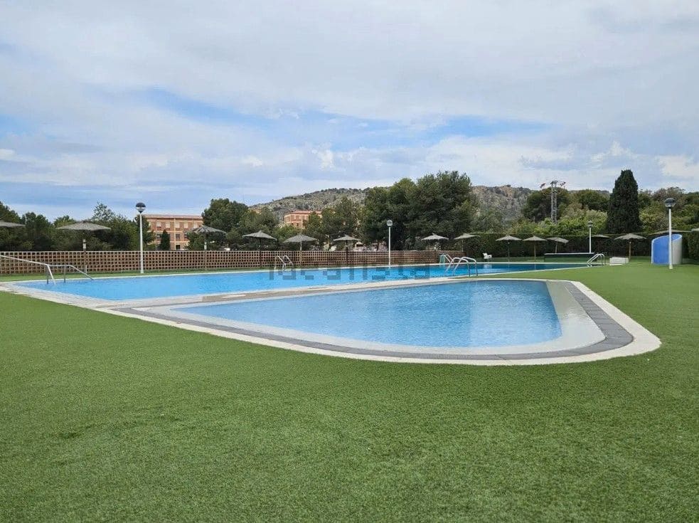 3 soveværelse Lejlighed til salg i Alicante by med swimmingpool - € 280.000 (Ref: 9094766)