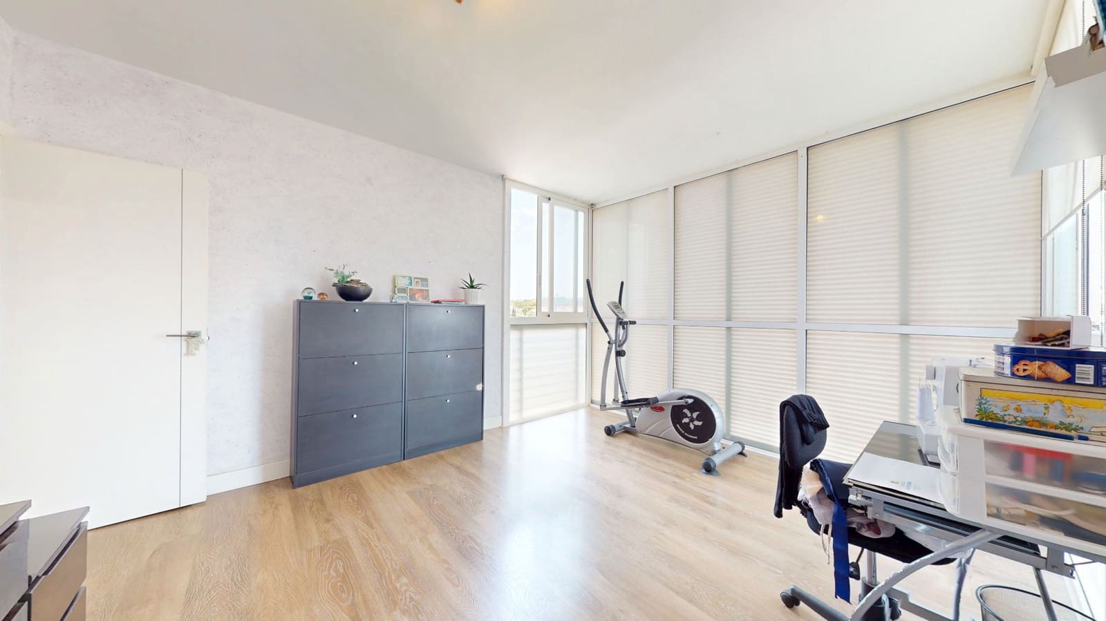 3 soveværelse Lejlighed til salg i Alicante by med swimmingpool - € 280.000 (Ref: 9094766)