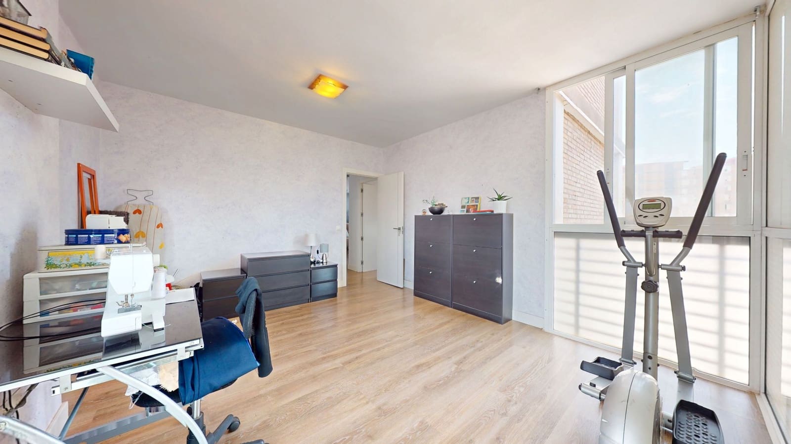 3 soveværelse Lejlighed til salg i Alicante by med swimmingpool - € 280.000 (Ref: 9094766)