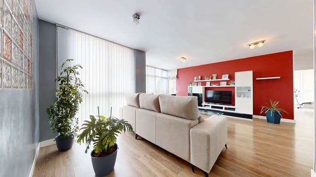 3 soveværelse Lejlighed til salg i Vistahermosa, Alicante by med swimmingpool - € 280.000 (Ref: 9094766)