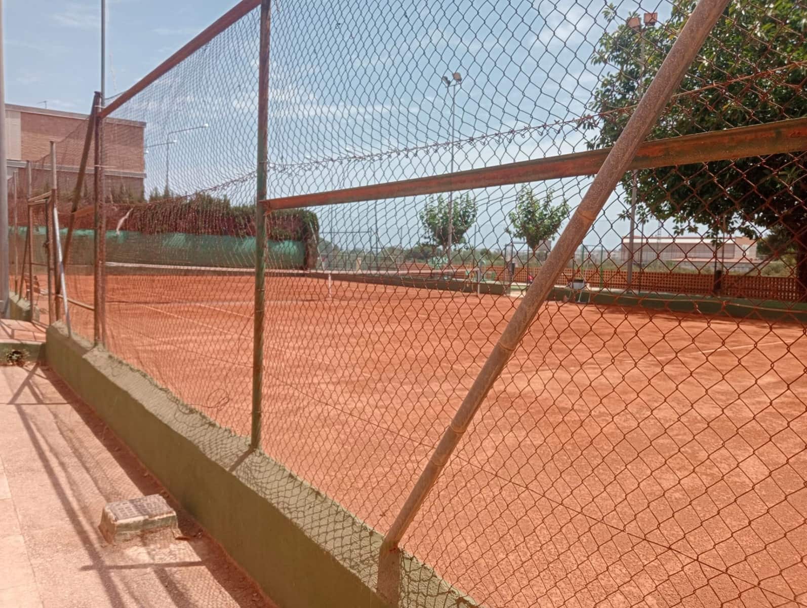 3 soveværelse Lejlighed til salg i Alicante by med swimmingpool - € 280.000 (Ref: 9094766)