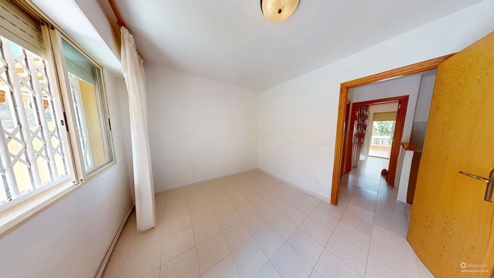 2 soveværelse Bungalow til salg i El Campello med swimmingpool - € 196.000 (Ref: 9148825)