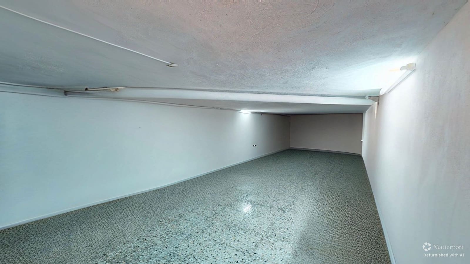 2 soveværelse Bungalow til salg i El Campello med swimmingpool - € 196.000 (Ref: 9148825)