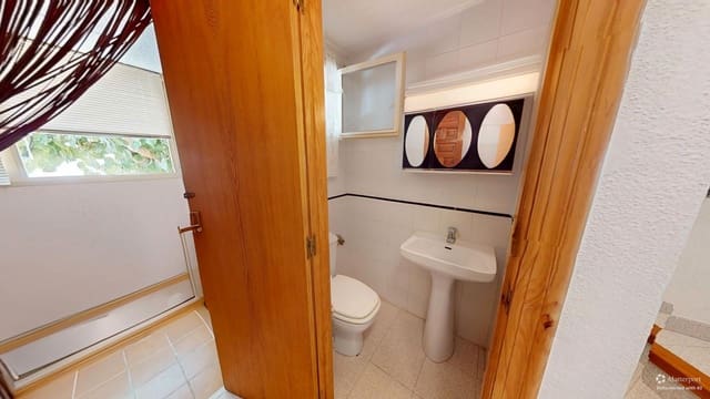 2 bedroom Bungalow for sale in Cala d'Or, El Campello with pool - € 196,000 (Ref: 9148825)