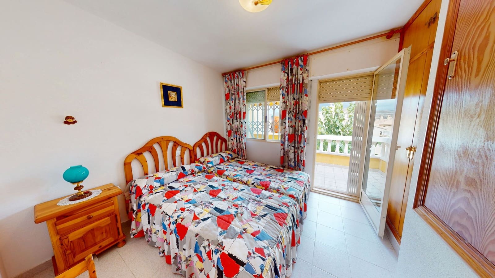 2 soveværelse Bungalow til salg i El Campello med swimmingpool - € 196.000 (Ref: 9148825)