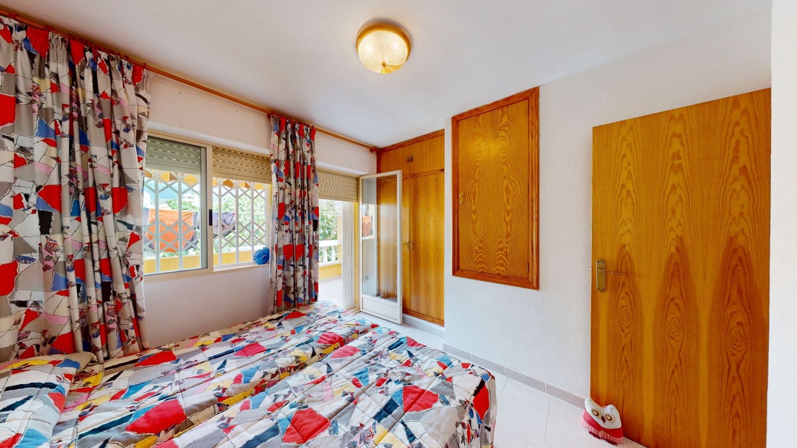 2 soveværelse Bungalow til salg i El Campello med swimmingpool - € 196.000 (Ref: 9148825)