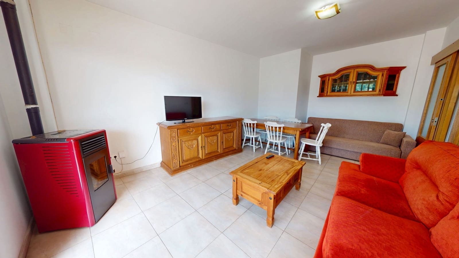 2 soveværelse Lejlighed til salg i La Torre de les Macanes med swimmingpool - € 95.000 (Ref: 9211705)