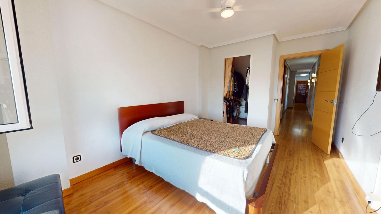 5 makuuhuone Asunto myytävänä paikassa San Juan de Alicante / Sant Joan d'Alacant mukana 
autotalli - 375 000 € (Ref: 9226078)