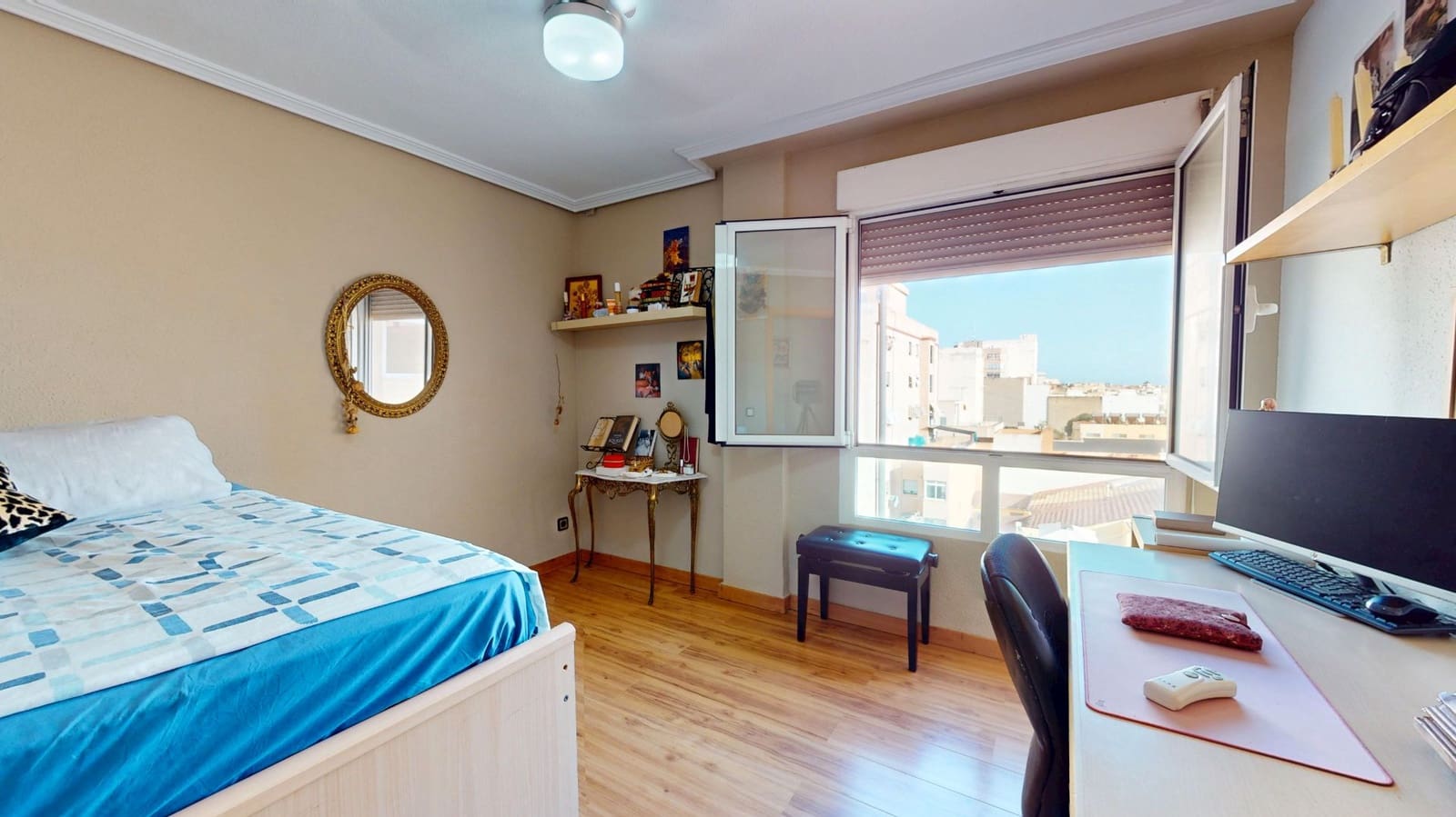 5 makuuhuone Asunto myytävänä paikassa San Juan de Alicante / Sant Joan d'Alacant mukana 
autotalli - 375 000 € (Ref: 9226078)