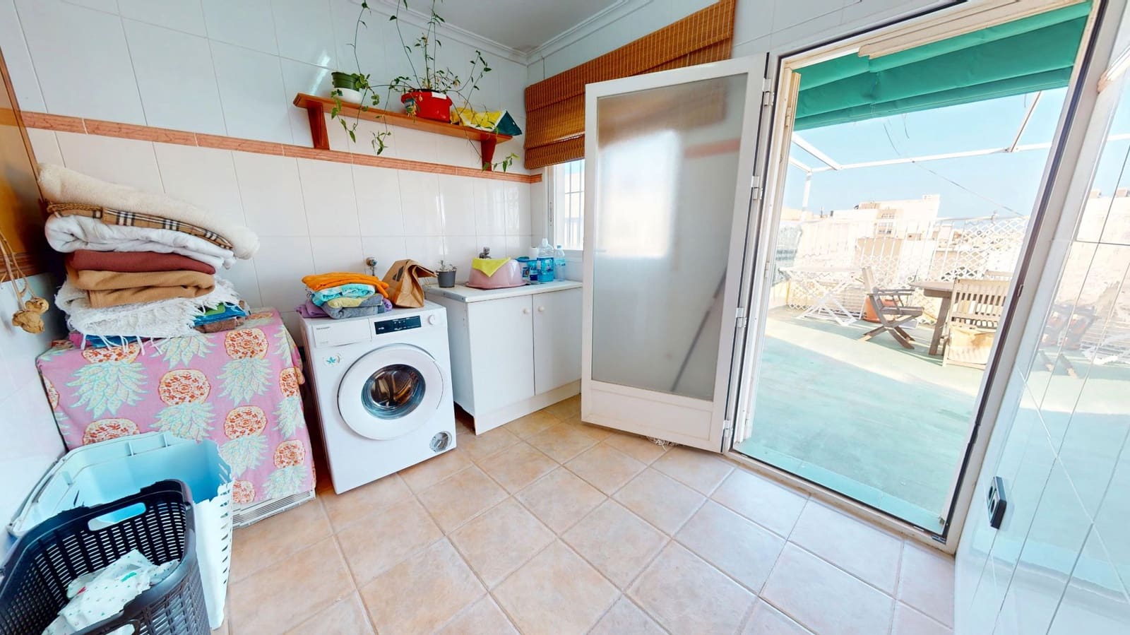 5 makuuhuone Asunto myytävänä paikassa San Juan de Alicante / Sant Joan d'Alacant mukana 
autotalli - 375 000 € (Ref: 9226078)