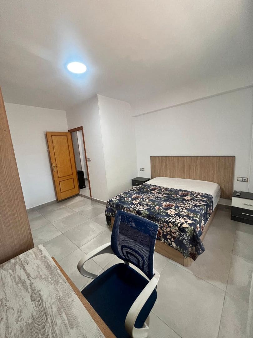 2 soverom Leilighet til leie i San Juan de Alicante / Sant Joan d'Alacant - € 300 (Ref: 9289952)