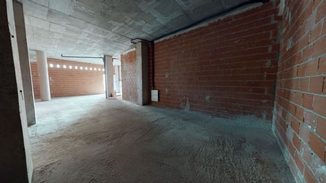 Commercial for sale in El Campello - € 145,000 (Ref: 9294072)