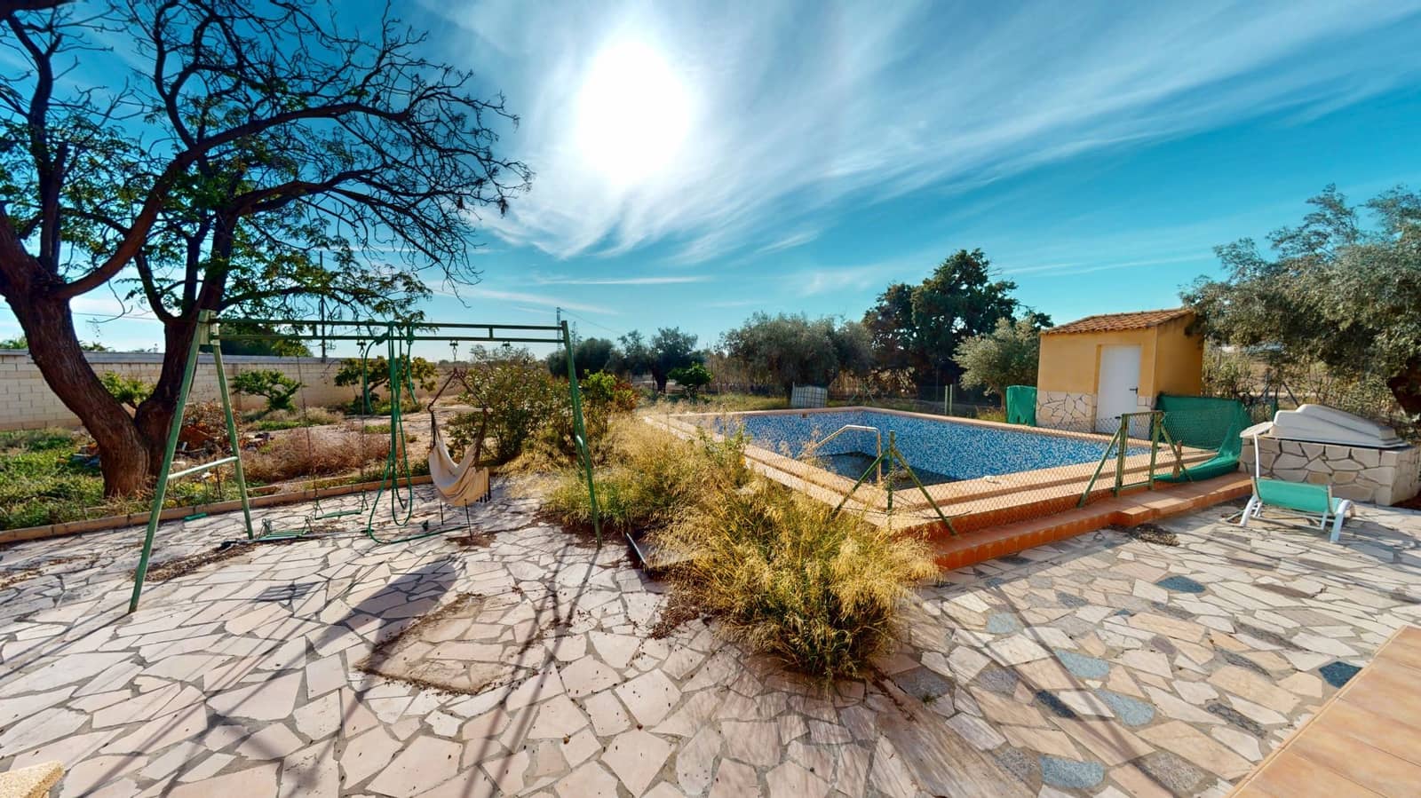 3 soveværelse Villa til salg i Alicante by med swimmingpool garage - € 270.000 (Ref: 9382398)