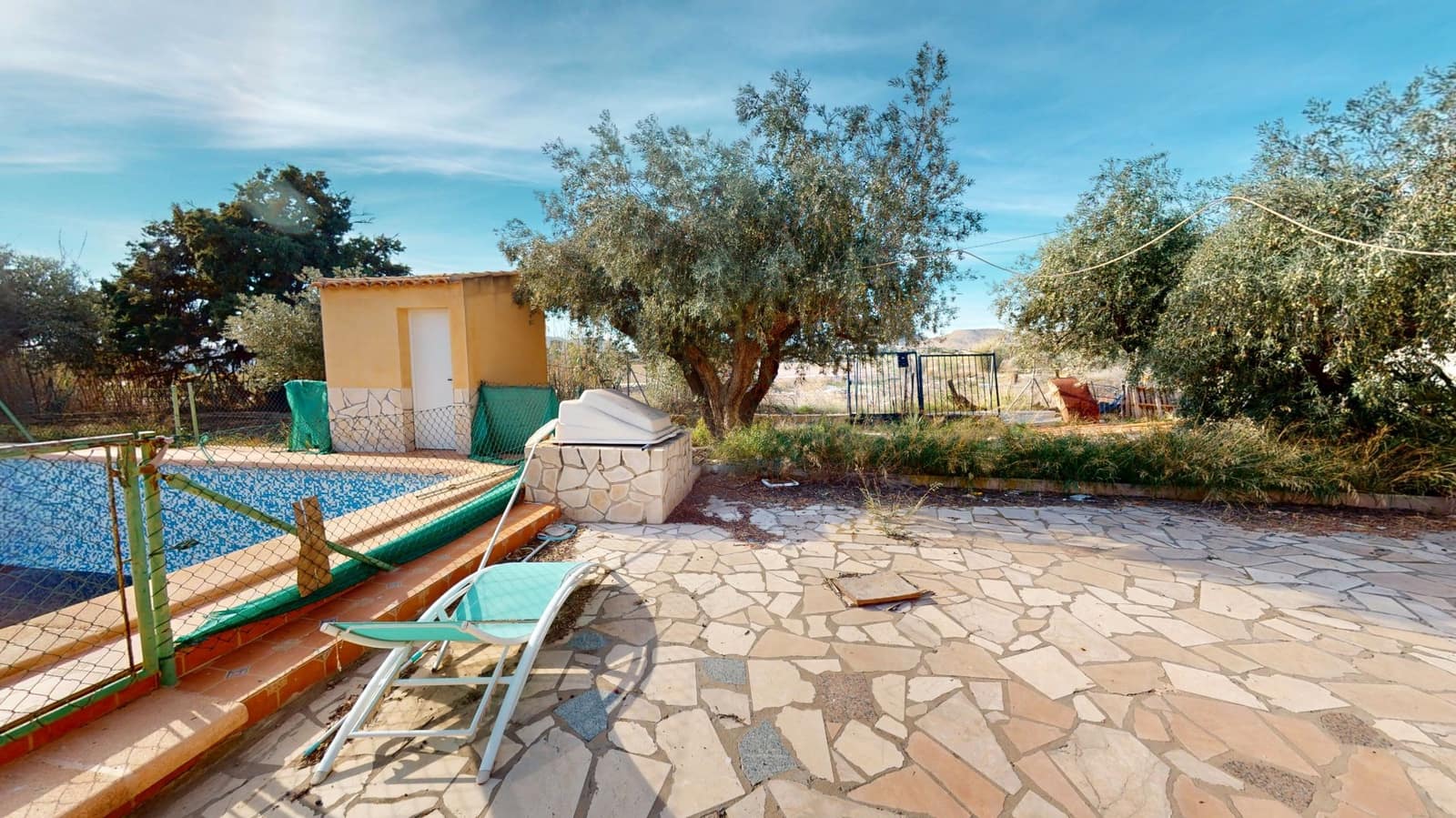 3 soveværelse Villa til salg i Alicante by med swimmingpool garage - € 270.000 (Ref: 9382398)