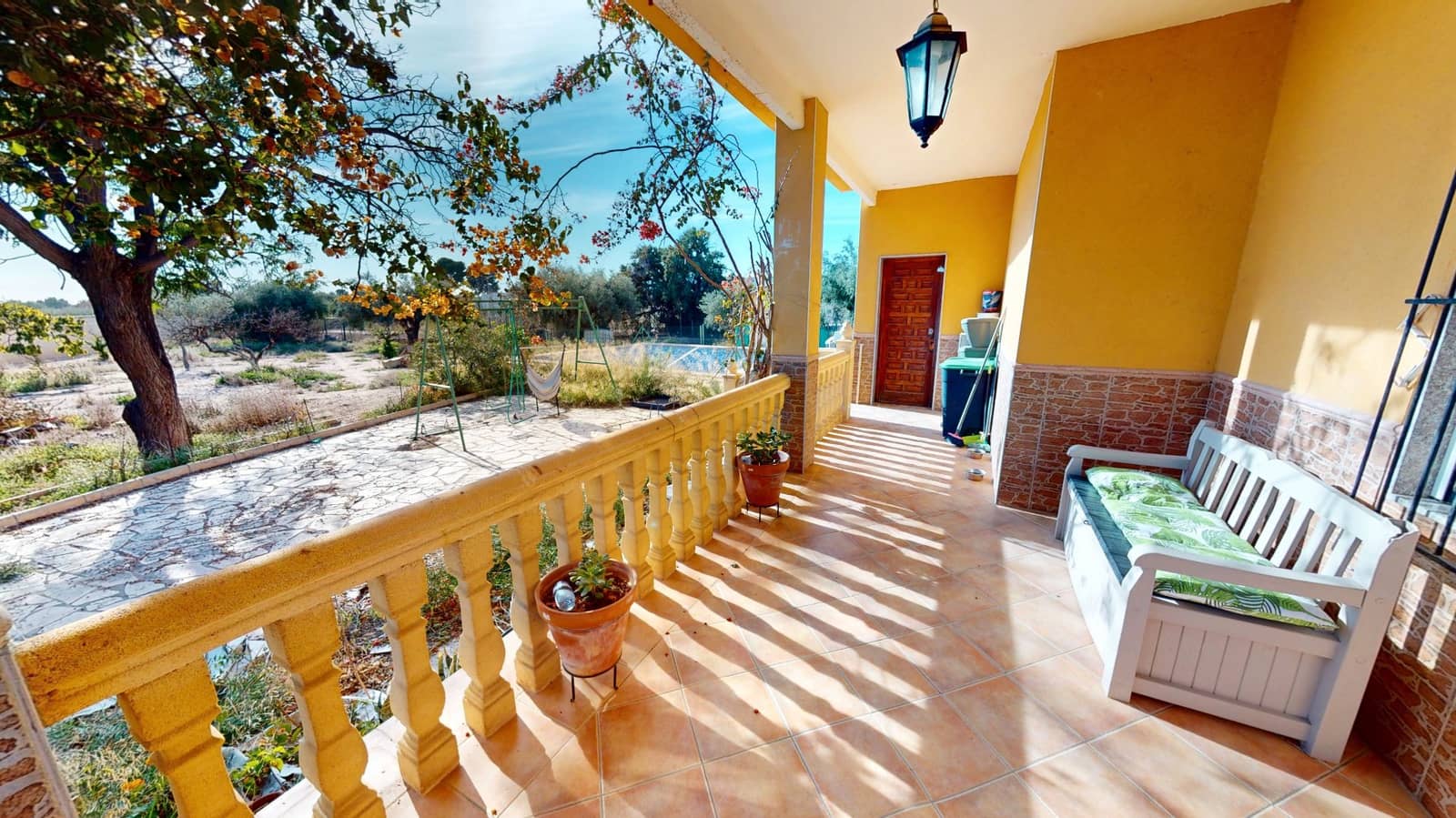 3 soveværelse Villa til salg i Alicante by med swimmingpool garage - € 270.000 (Ref: 9382398)