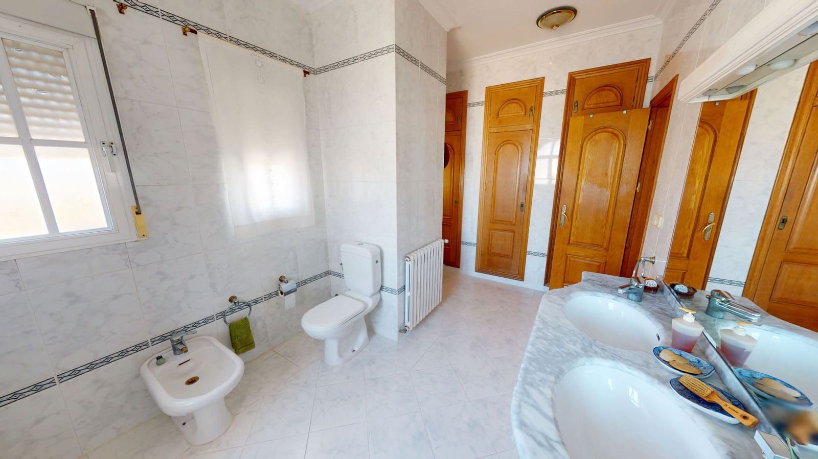 5 soveværelse Villa til salg i El Campello med swimmingpool garage - € 1.100.000 (Ref: 9384042)