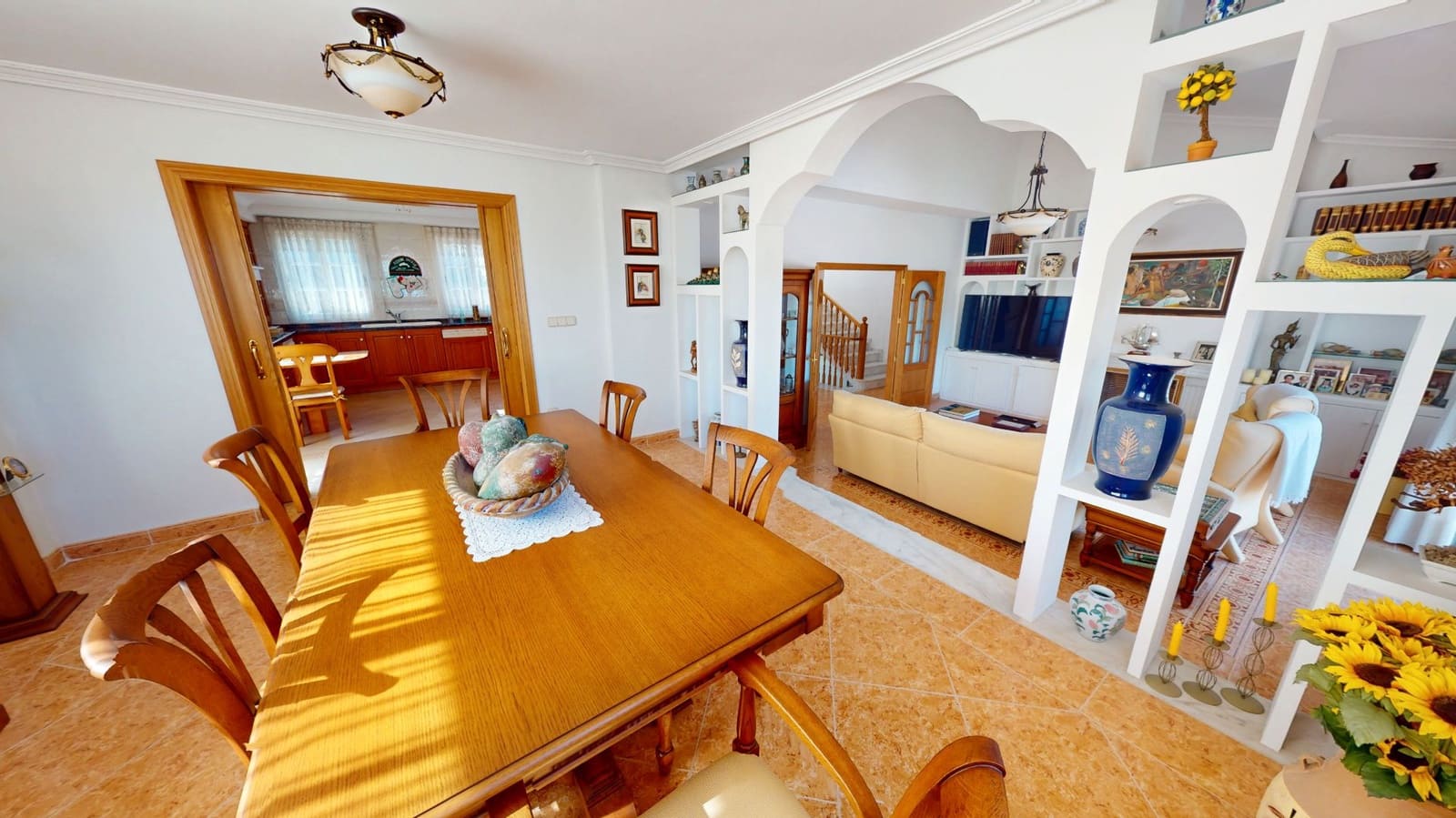 5 soveværelse Villa til salg i El Campello med swimmingpool garage - € 1.100.000 (Ref: 9384042)