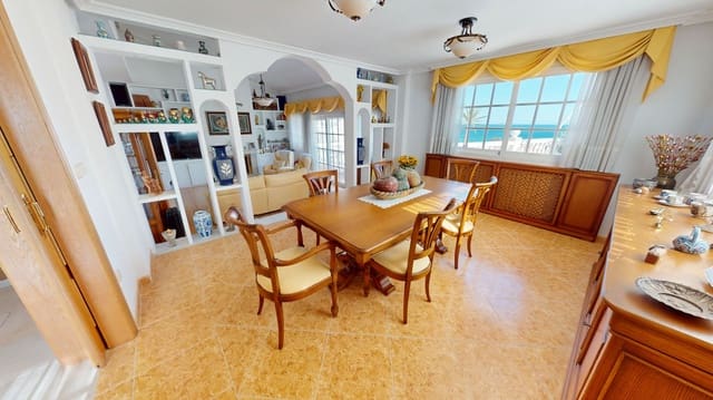 5 soveværelse Villa til salg i El Campello med swimmingpool garage - € 1.100.000 (Ref: 9384042)