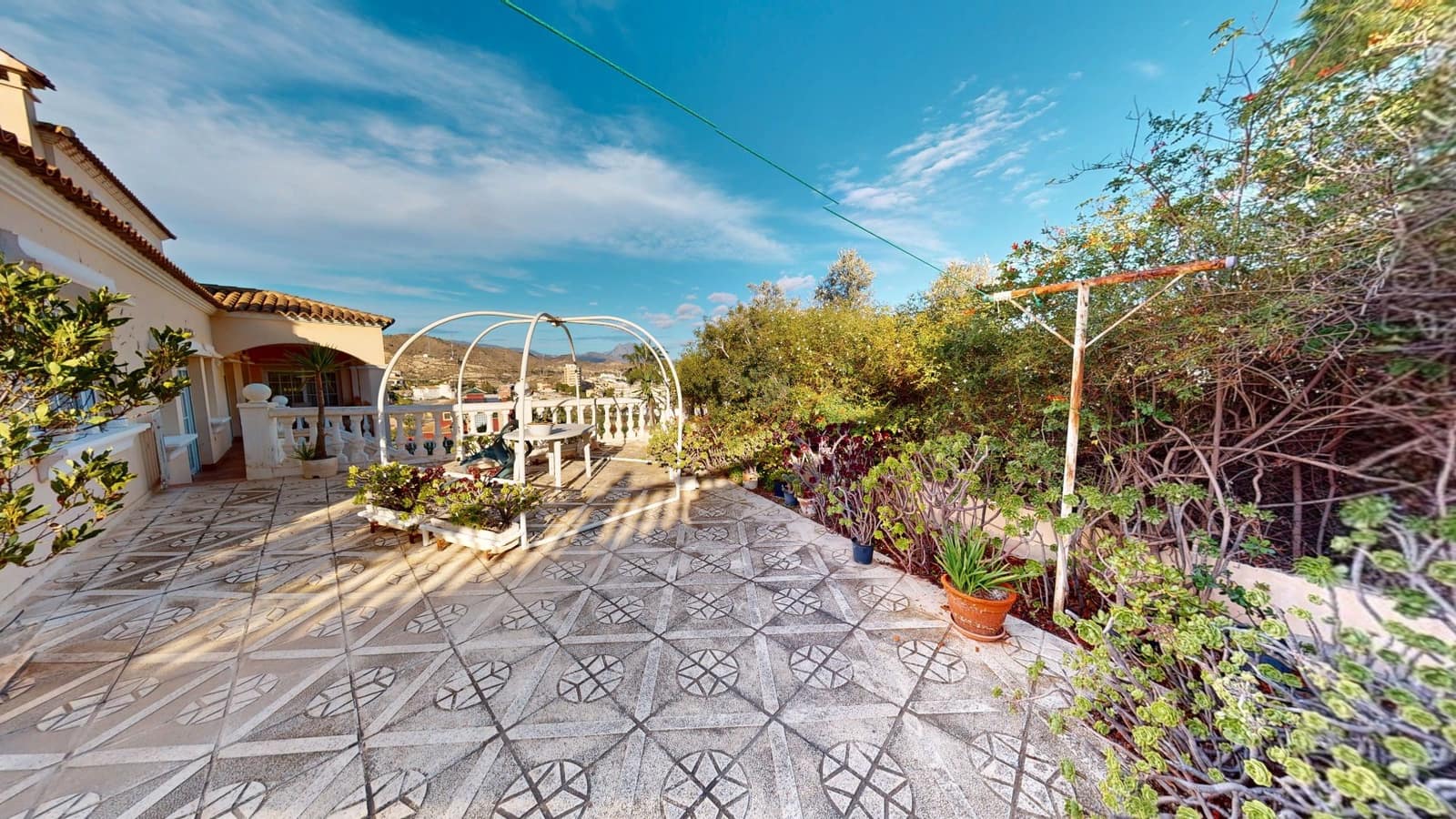 5 soveværelse Villa til salg i El Campello med swimmingpool garage - € 1.100.000 (Ref: 9384042)