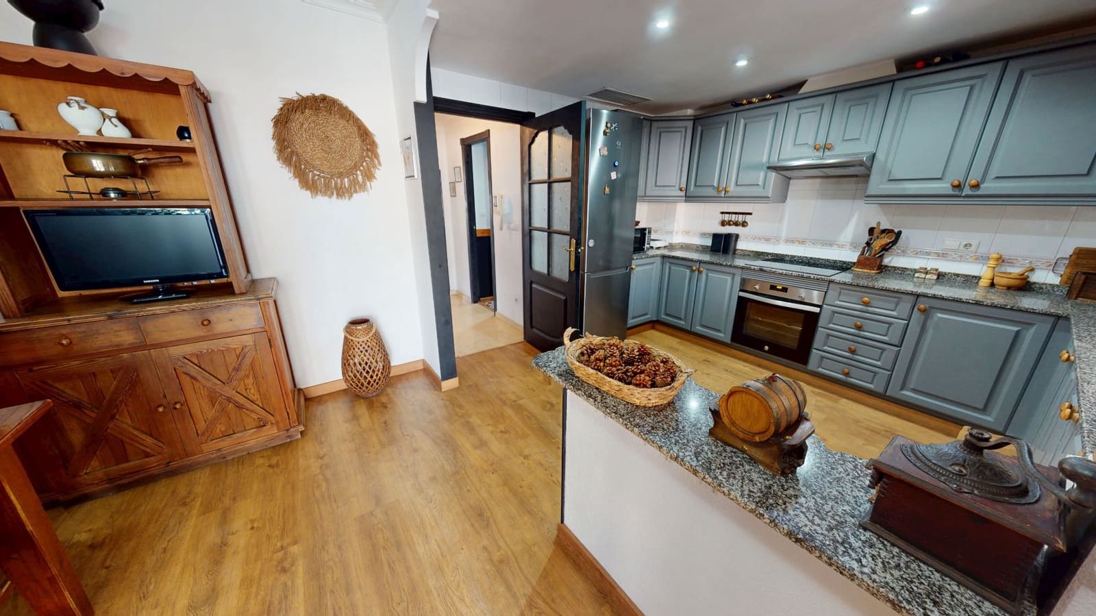 Casa de 4 habitaciones en El Campello en venta con garaje - 420.000 € (Ref: 9384952)