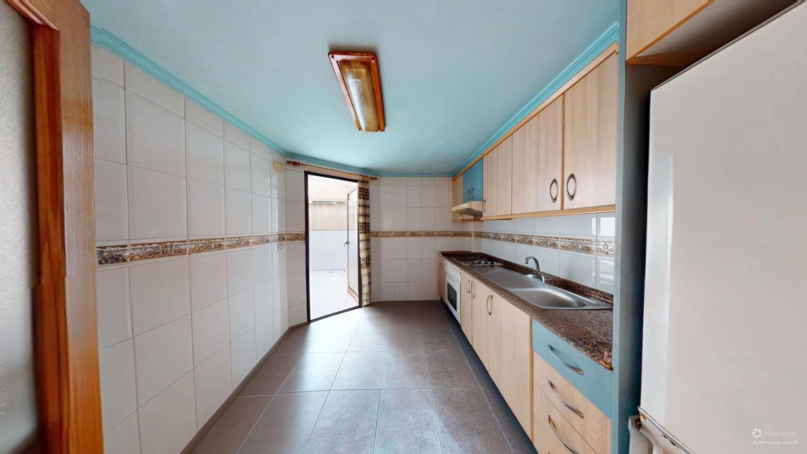 2 makuuhuone Asunto myytävänä paikassa El Campello mukana 
autotalli - 206 000 € (Ref: 9387027)