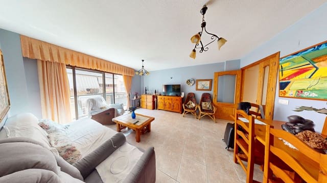 2 makuuhuone Asunto myytävänä paikassa El Campello mukana 
autotalli - 206 000 € (Ref: 9387027)