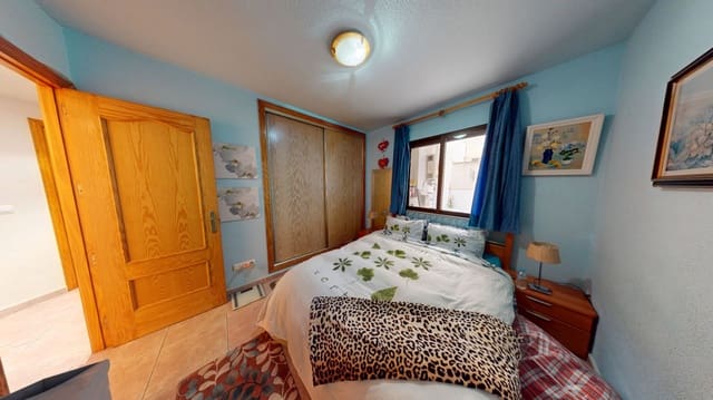 2 makuuhuone Asunto myytävänä paikassa El Campello mukana 
autotalli - 206 000 € (Ref: 9387027)