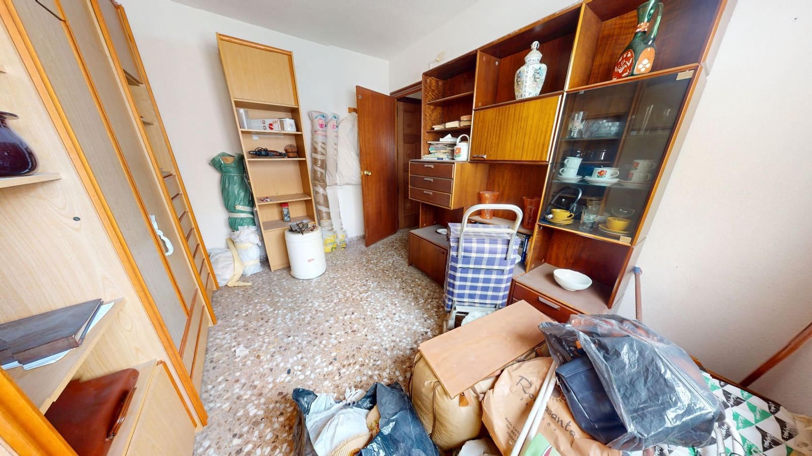 3 bedroom Flat for sale in Muchamiel / Mutxamel - € 175,000 (Ref: 9394351)