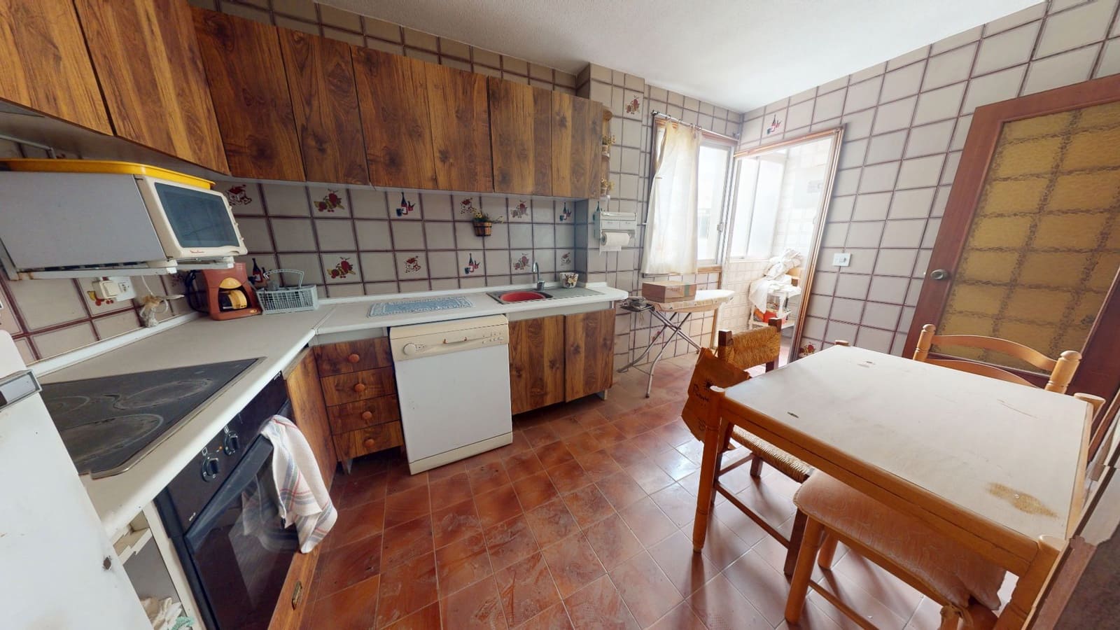 3 bedroom Flat for sale in Muchamiel / Mutxamel - € 175,000 (Ref: 9394351)