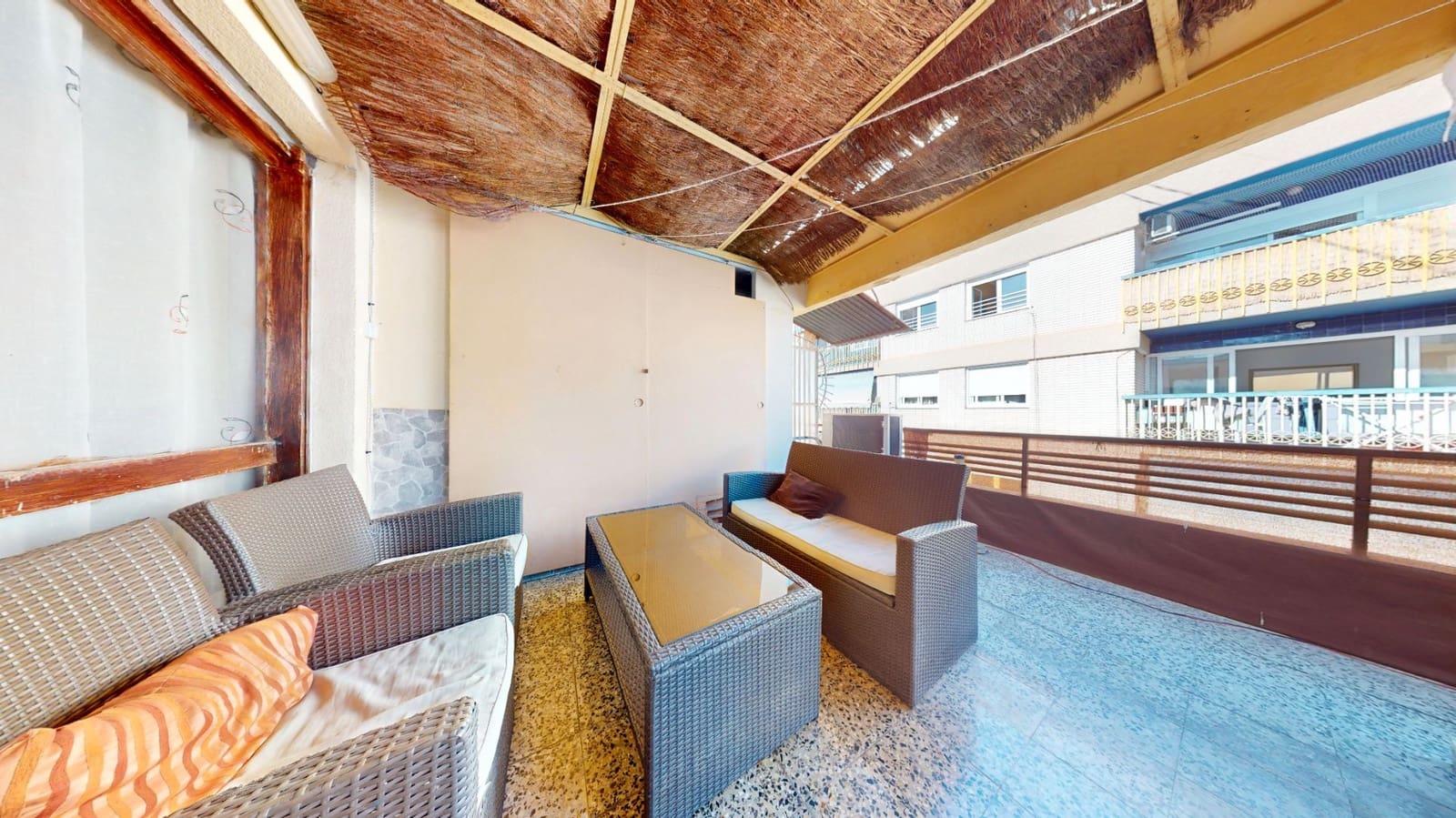 3 bedroom Flat for sale in San Juan de Alicante / Sant Joan d'Alacant - € 180,000 (Ref: 9412861)